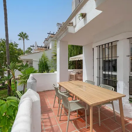 Lumea Del Sol, Naranjos,